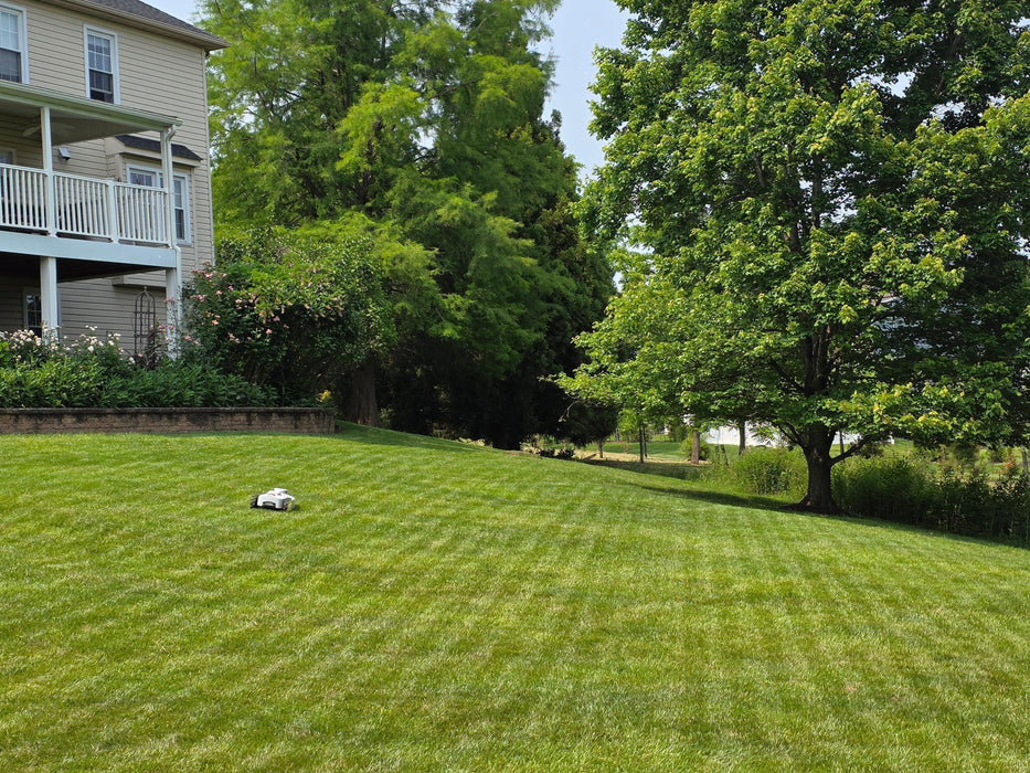Titan-100 Robotic Lawn Mower