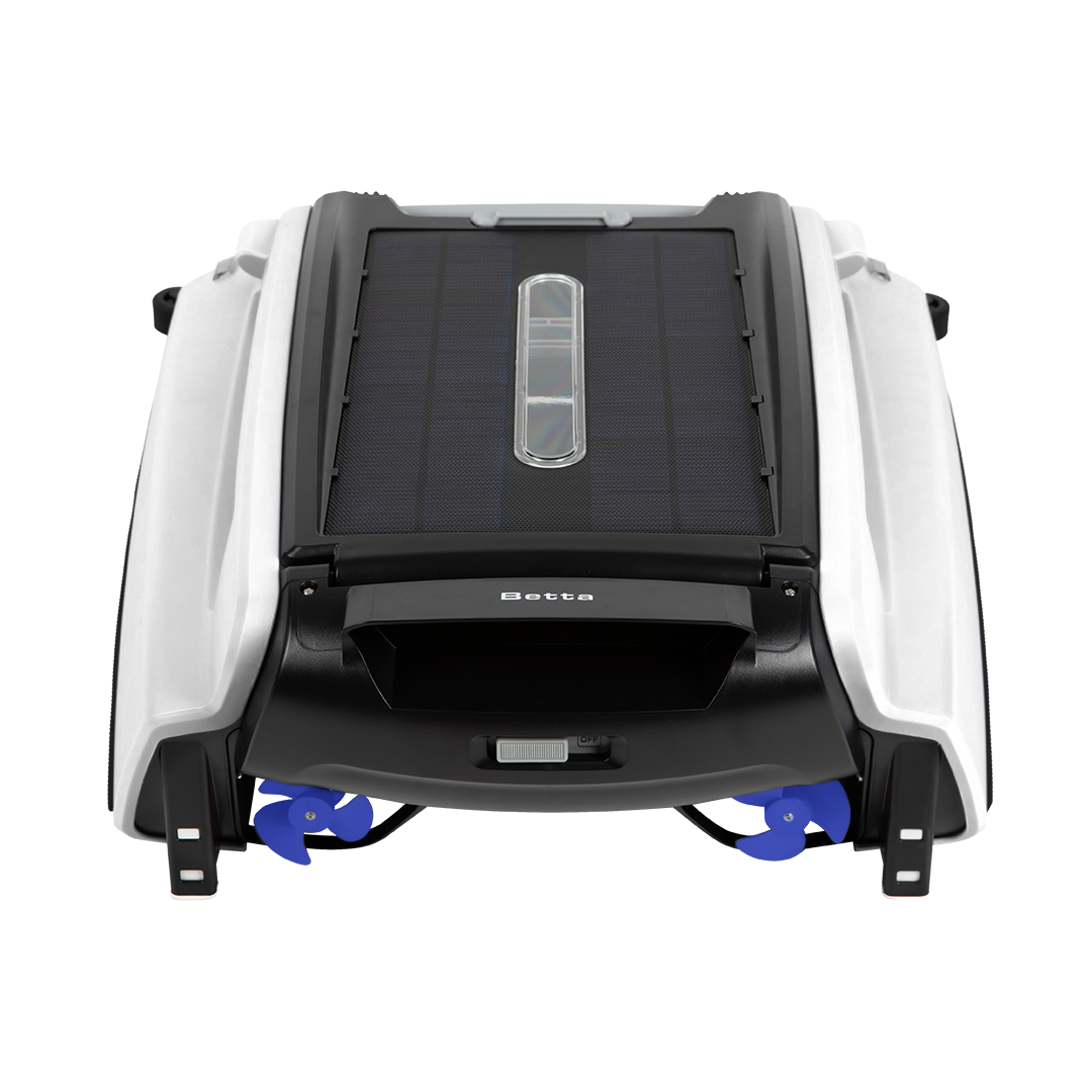 Betta SE rear view showing solar panel