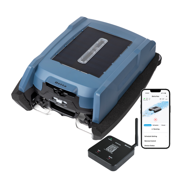 Betta Neo solar robotic pool skimmer in blue